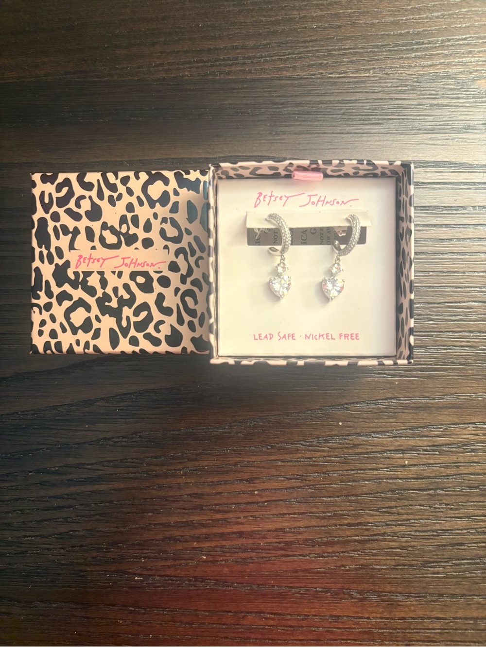 NEW Betsey Johnson Silver Heart Earrings